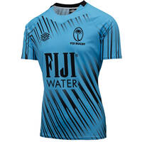 UMBRO FIJI RUGBY MENS REPLICA FLYING FIJIAN TRAINING TEE0